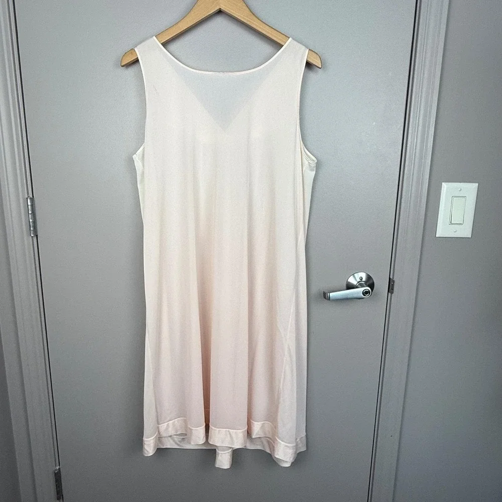 Vintage Vanity Fair Nylon Tricot Slip Nightgown USA 60s 70s‎ Women's Large